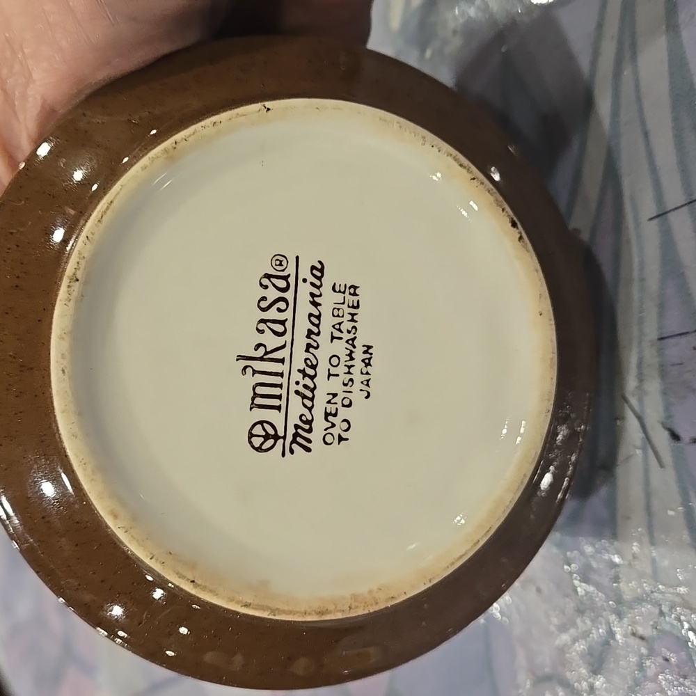 Mikasa Mediterraneia Brown and White Sugar Bowl - Picture 2 of 4